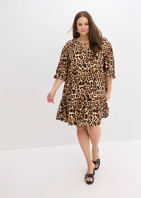 Mönstrad tunikaklänning i kräpp med struktur, bonprix