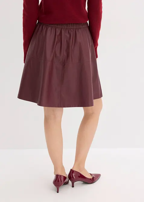 Kort kjol av skinnimitation, bonprix