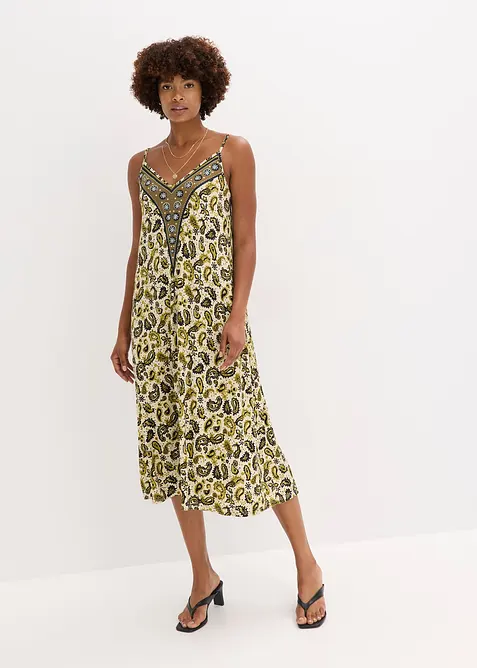 Klänning med smala axelband i mjuk viskosmix, bonprix