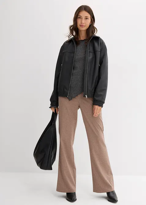 Ribbstickad topp av mjuk viskosmix, bonprix