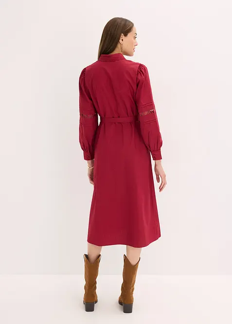 Mellanlång bomullsklänning med spetsinfällning, bonprix