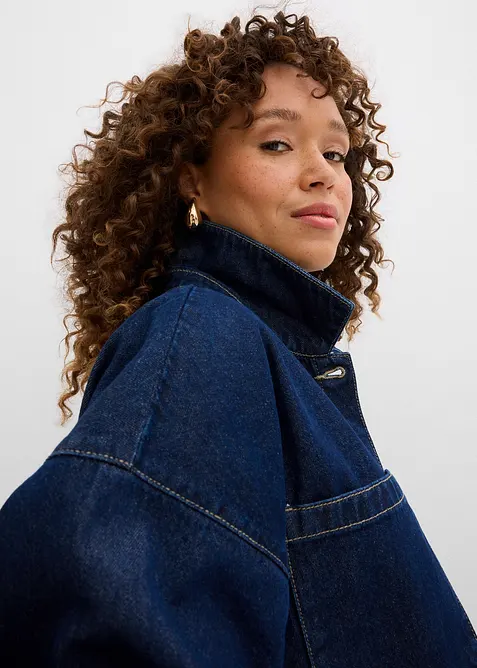 Jeansskjorta i oversizemodell av ekologisk bomull, bonprix