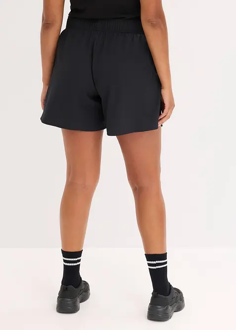 Luftiga funktionsshorts med sidfickor, snabbtorkande, bonprix