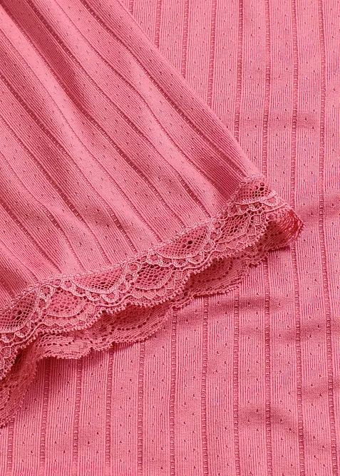 Pyjamas med shorts av mjuk pointelle-jersey, bonprix