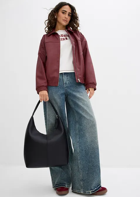 Jacka i oversizemodell av skinnimititation, bonprix