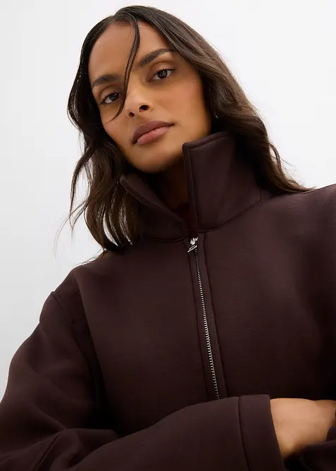 Kort jacka av stabil trikå, bonprix