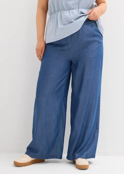 Marlenebyxa i böljande lyocell, bonprix