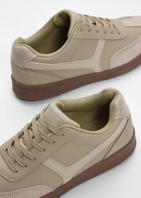 Sneakers med retrolook, bonprix