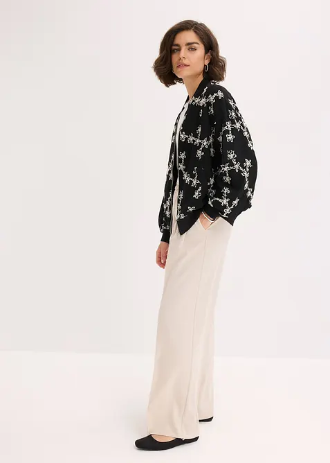 Blusjacka med broderi, bonprix