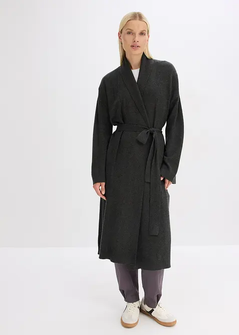 Stickad kappa i mjuk viskosmix, bonprix