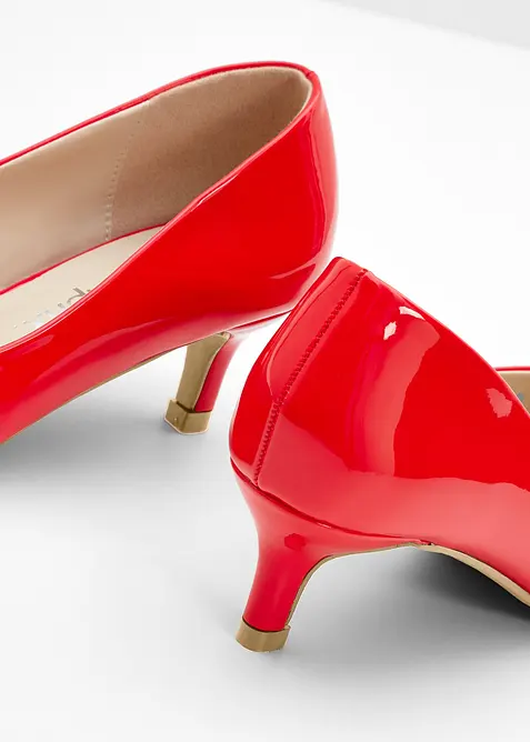 Pumps i lackmaterial, bonprix