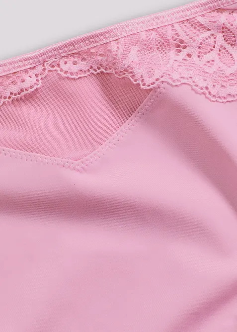 Maxitrosa med skir spets, bonprix