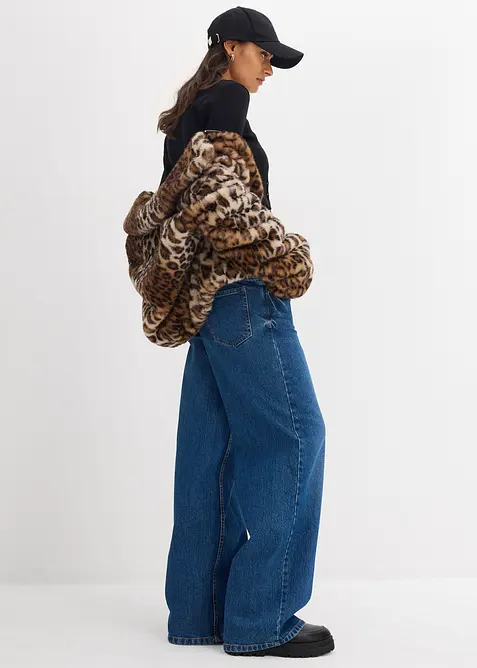 Ribbstickad topp i kort modell, bonprix