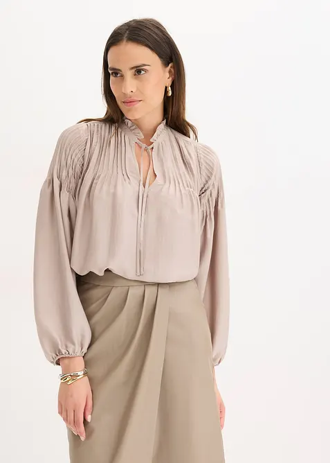 Blustunika med str&aring;veck i glansig satin, bonprix