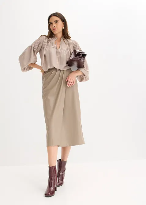 Omlottkjol av skinnimitation, bonprix