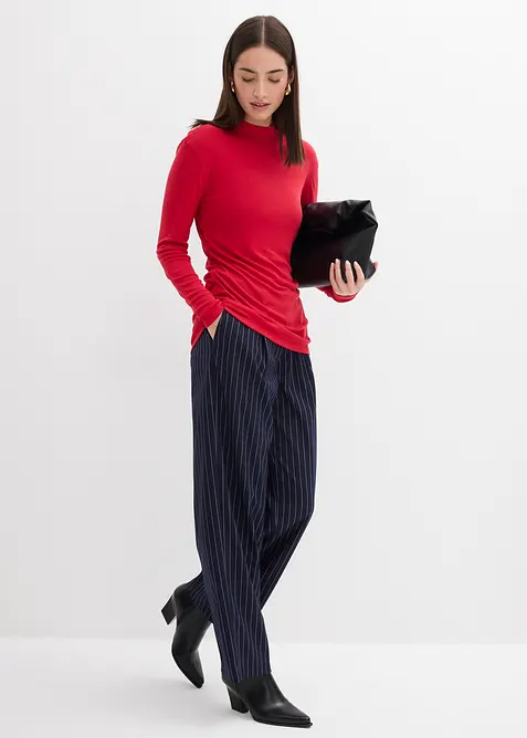 Ribbstickad topp med rynk, bonprix