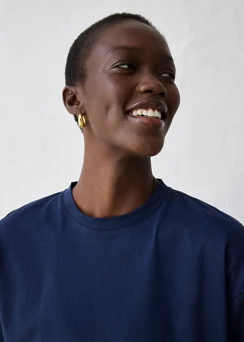 Utställd topp med silke, bonprix