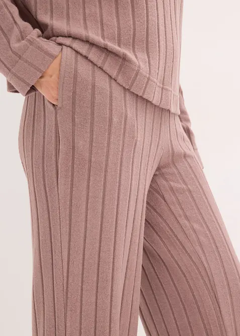 Ribbstickad byxa och topp i oversizemodell, bonprix