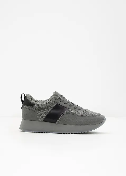 Sneakers med platåsula, bonprix