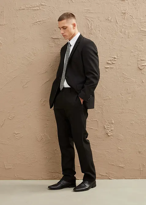 Kostym med skjorta och slips (4 delar), Regular Fit, bonprix