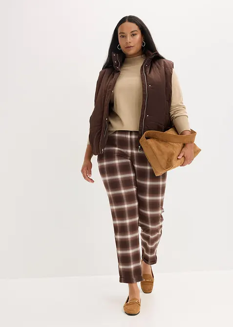 Quiltad väst med mjuk glans, bonprix