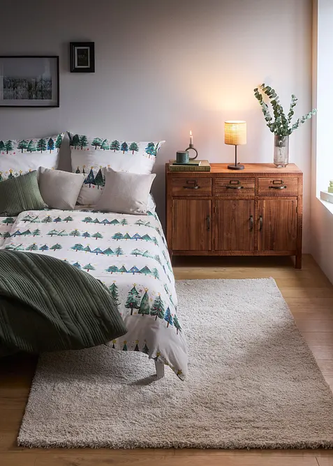 B&auml;ddset med granar, bonprix