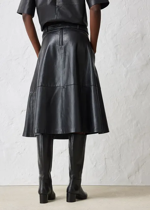 Skinnkjol i lammnappa med skärp (2 delar), bonprix