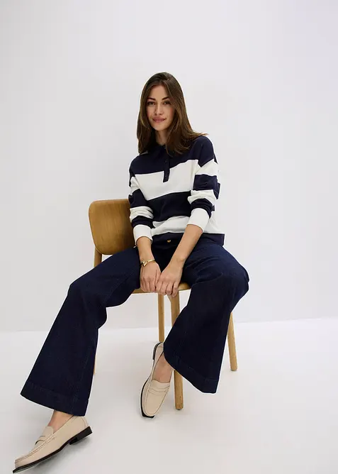 Oversizetröja med tenniskrage, bonprix