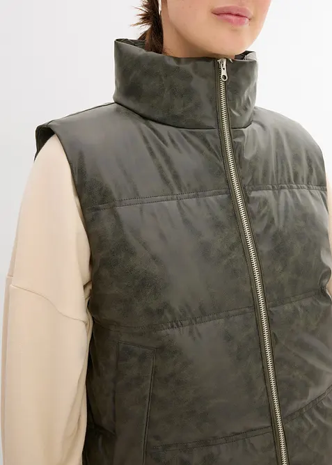 Täckväst i skinnimitation, bonprix