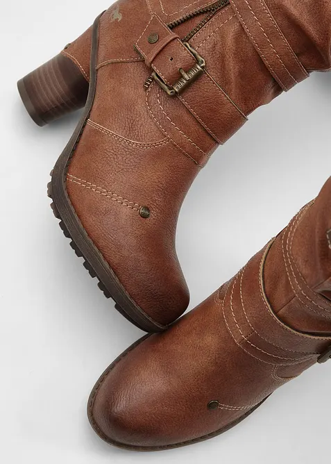 St&ouml;vlett fr&aring;n Mustang, Mustang