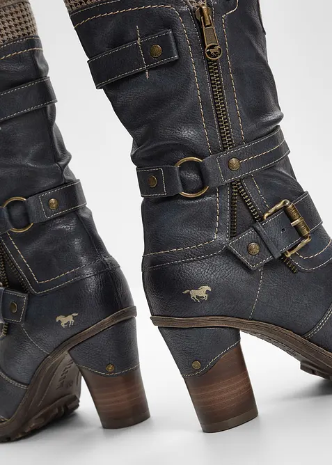 Stövlett från Mustang, Mustang