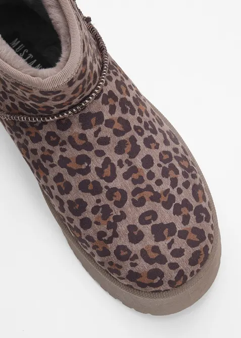 Känga med platåsula från Mustang, Mustang