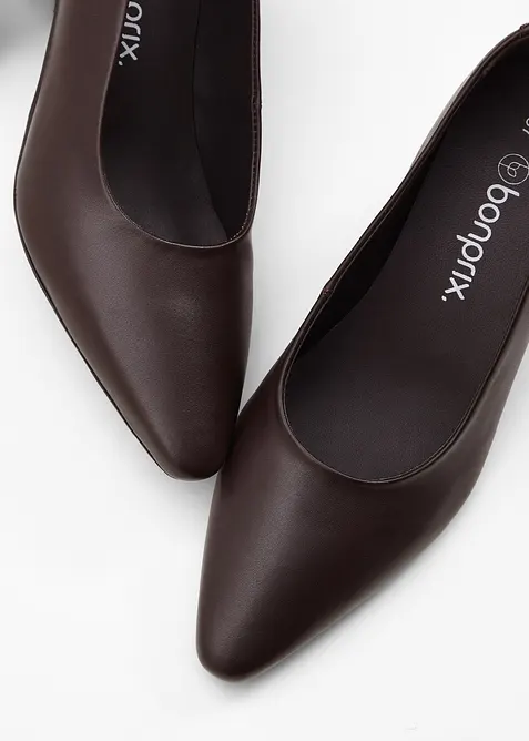 Pumps av skinn, bonprix