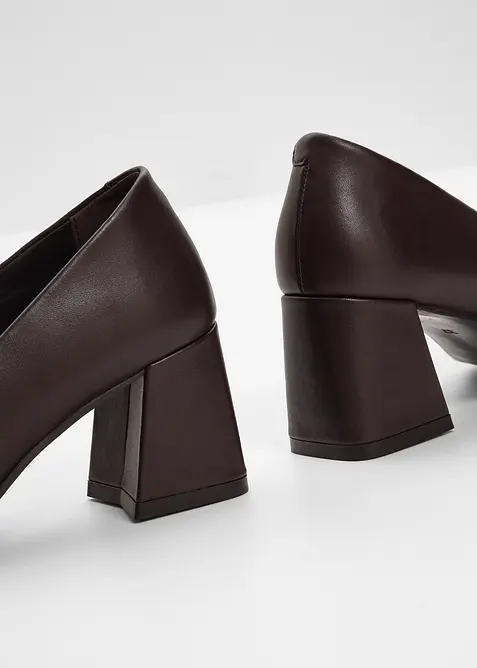 Pumps av skinn, bonprix