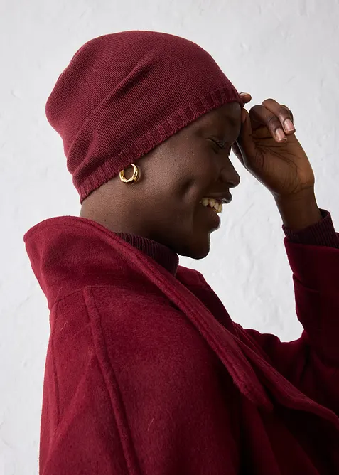 Finstickad mössa med merinoull, bonprix