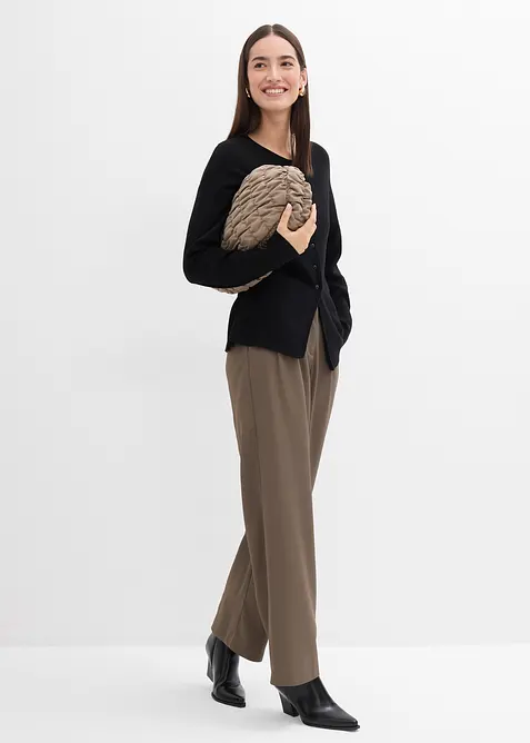 Stickad kofta i insvängd modell av viskosmix, bonprix