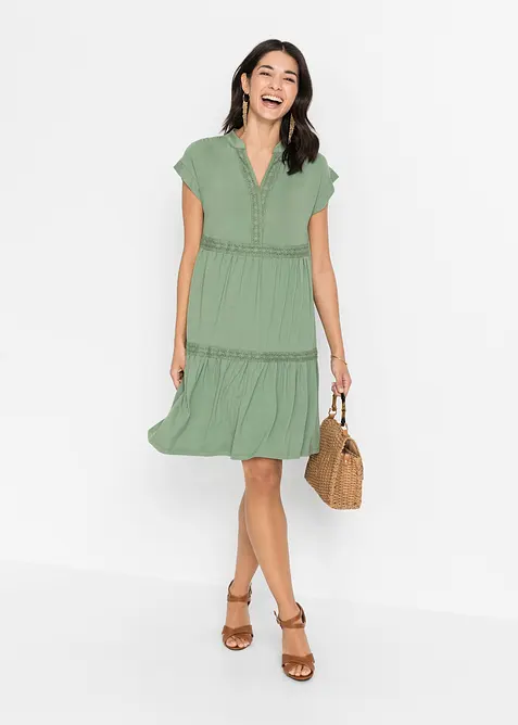 Tunikaklänning med spets i mjuk viskosmix, bonprix