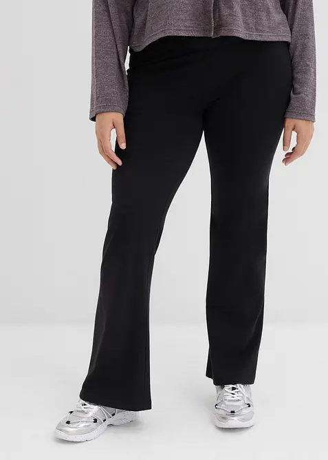 Byxa med utsv&auml;ngda ben i stretchig bomullsmix, bonprix