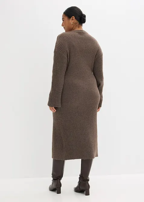 Stickad kl&auml;nning med slits, bonprix