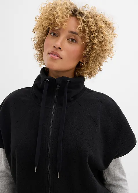 Fleecev&auml;st i &aring;tervunnen polyester, bonprix