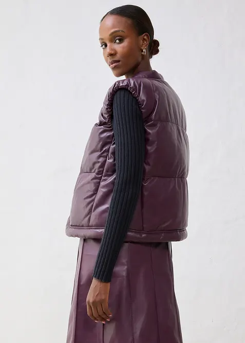 Quiltad skinnväst av lammnappa, bonprix