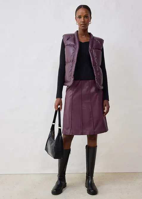 Quiltad skinnväst av lammnappa, bonprix