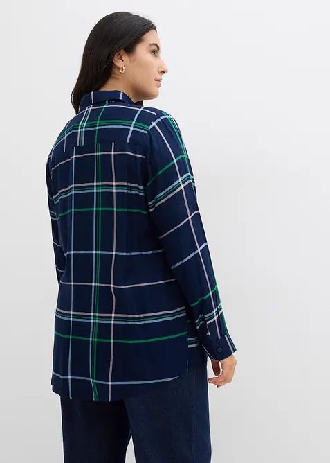 Lång blus i mjuk viskos, bonprix