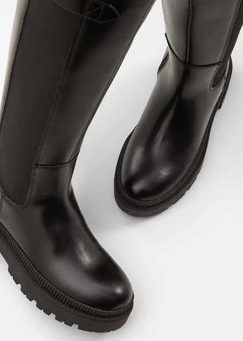 Stövel med platåsula, bonprix