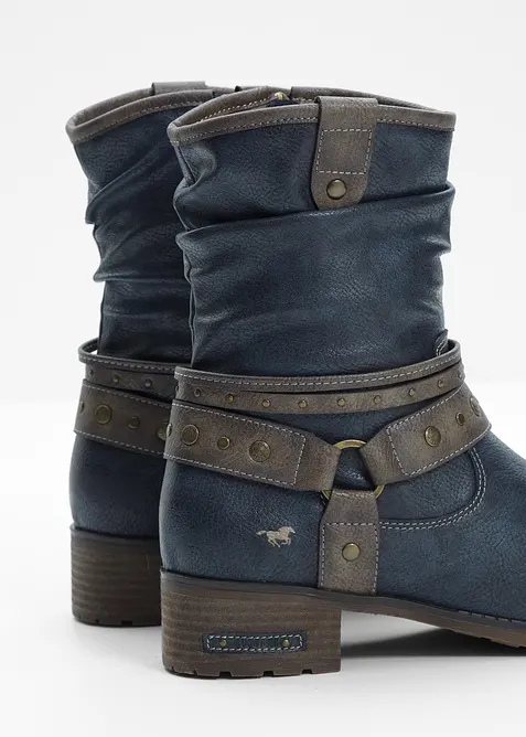 Stövel från Mustang, Mustang