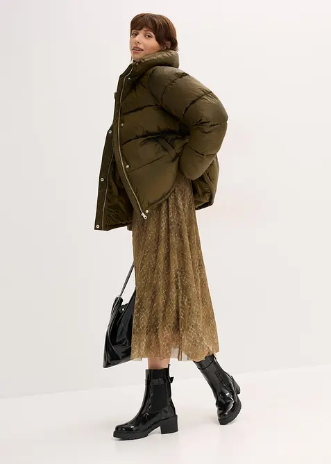 Täckjacka i oversizemodell, bonprix