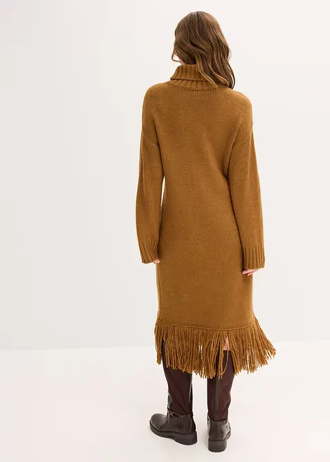 Stickad klänning med fransad nederkant, bonprix