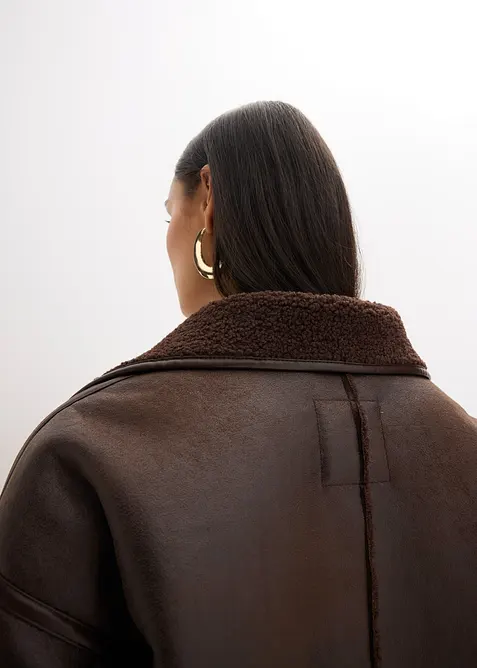 Jacka i lammskinnsimitation, bonprix