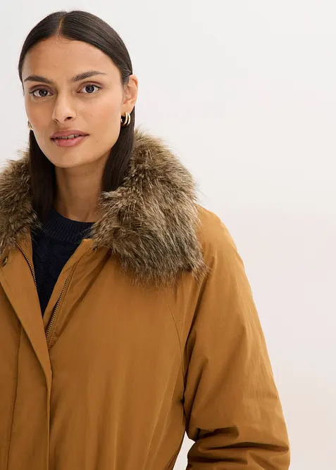 Vadderad trenchcoat med avtagbar fuskpälskrage, bonprix