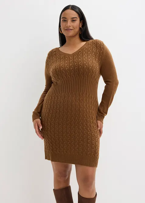 Figursydd stickad kl&auml;nning med fl&auml;tstickning, bonprix